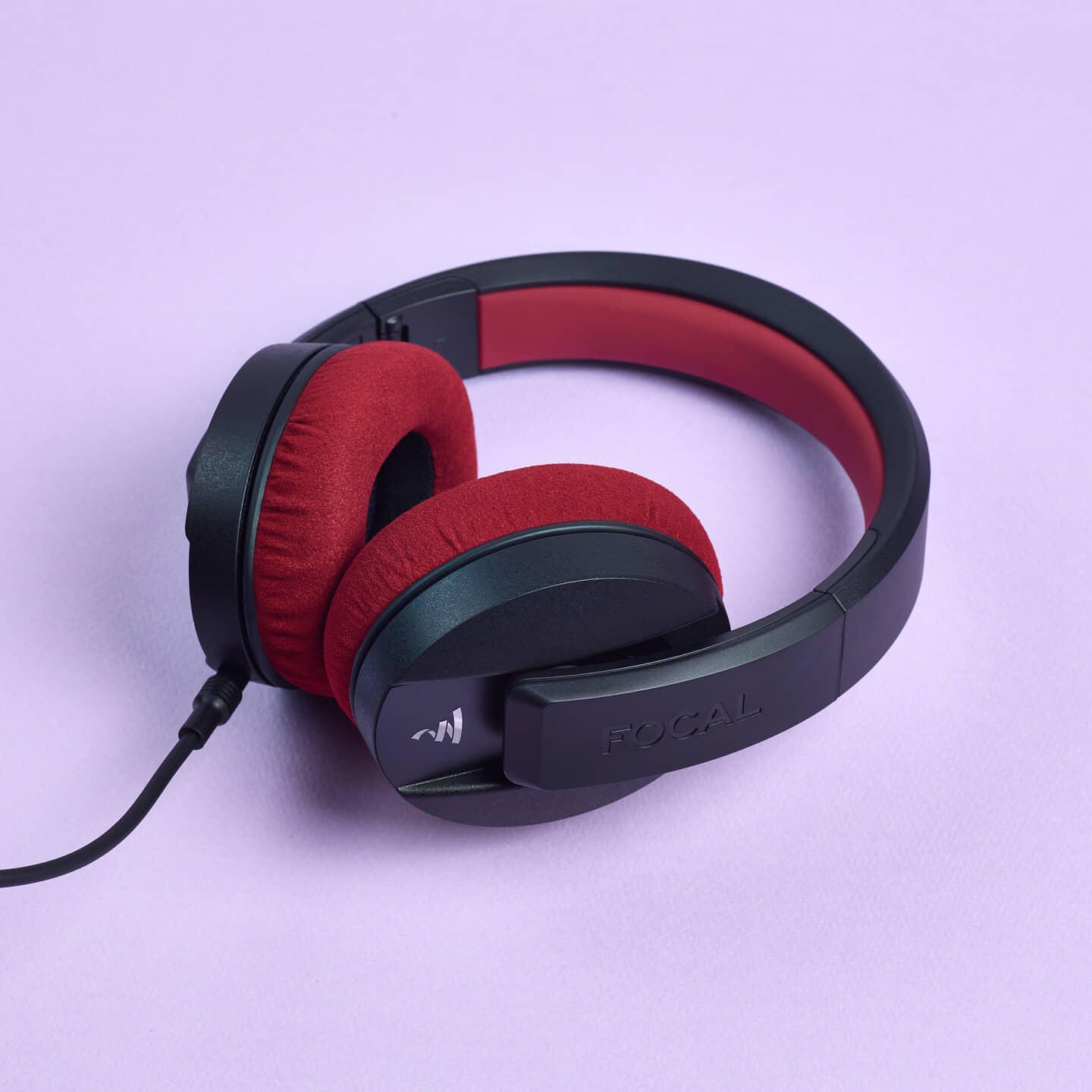 【2024年最新レビュー】MIX師がおすすめする音楽制作用ヘッドホン13選（＋3） | plug+（ぷらぷら）