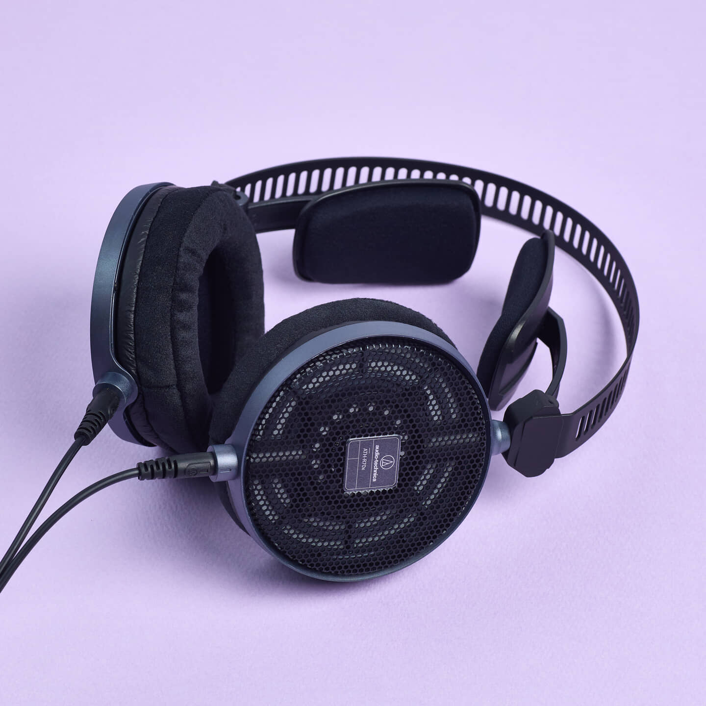 【2024年最新レビュー】MIX師がおすすめする音楽制作用ヘッドホン13選（＋3） | plug+（ぷらぷら）