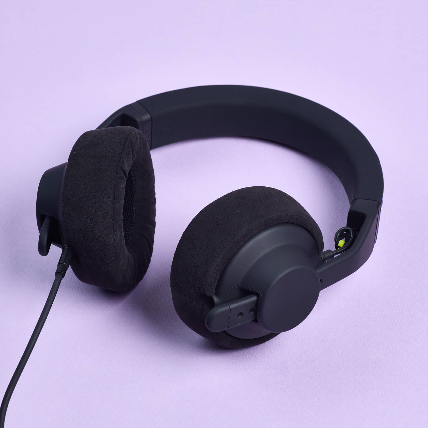 【2024年最新レビュー】MIX師がおすすめする音楽制作用ヘッドホン13選（＋3） | plug+（ぷらぷら）